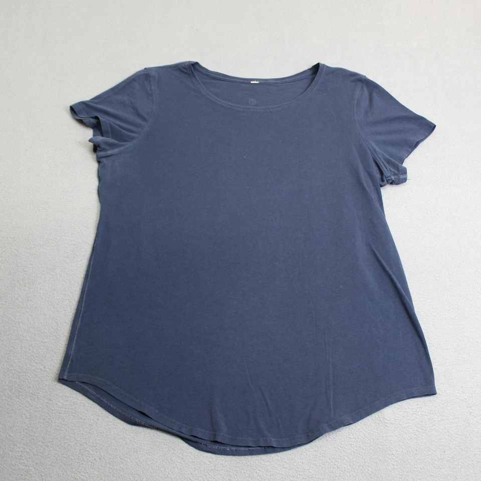 Lululemon Shirt Womens 8 Navy Blue Short Sleeve Scoop Neck Curved Hem Tee - Image 1 of 4