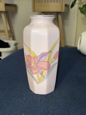 "Florero vintage de porcelana rosa de 6"" pintado a mano de Japón flor" Foto 1 de 4