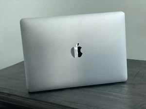 Apple MacBook 12 inch Laptop Space Gray - Picture 1 of 7