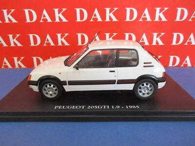 Die cast 1/24 Modellino Auto Peugeot 205 GTi 1.9 Bianco 1988 - Immagine 1 di 4