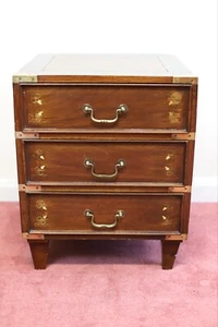 Mesita de noche estilo campaña angloindia Lovelly  - Imagen 1 de 11