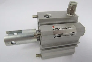 SMC CQ2B40-01-94099 COMPACT PNEUMATIC CYLINDER MAX PRESS: 1.0MPa - Picture 1 of 6