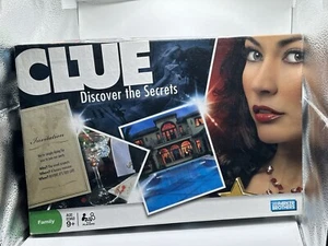 Clue Discover the Secrets ,age EDAD 9+, 3-6 Players,family Parker Brothers - Picture 1 of 22