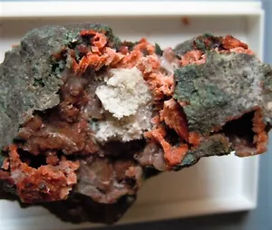 HEULANDITA (HEU7) mineral de Baumholder, Alemania (en caja de acrílico transparente) - Imagen 1 de 9