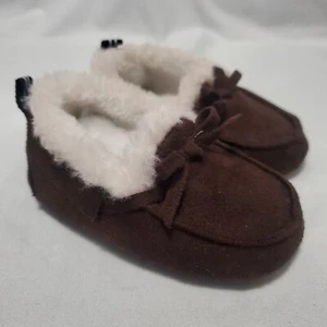 Nautica Baby Brown Suede Moccasin Crib Shoes Size 4 White Faux Fur Lining - Picture 1 of 8