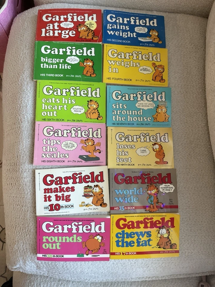 Lote de histórias em quadrinhos originais Garfield 1,2,3,4,6,7,8,9,1015,16,17 - Imagem 1 de 4
