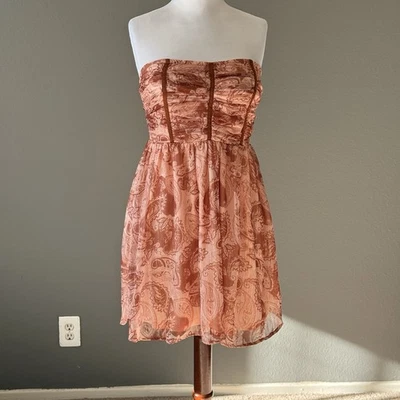 Venus NWT Rose gold paisley strapless mini dress Sz 6 western boho chic - Image 1 of 4