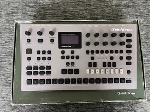 Elektron Analog Four MK2/MKII Analogue Synth Grey - Picture 1 of 2