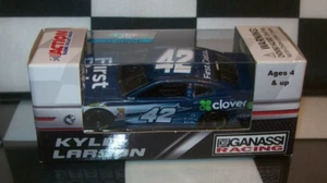 KYLE LARSON #42 PRIMEROS DATOS 2018 NASCAR RACING 1/64 ACCIÓN LIONEL DIECAST CAR - Imagen 1 de 4