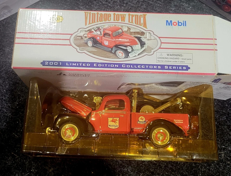 Mobilgas 2001 Vintage Tow Truck Diecast - Limited Edition Collector Series - Image 1 of 1