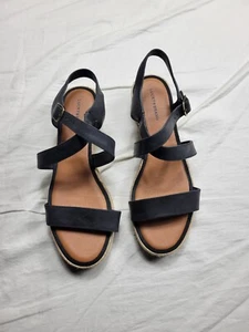 Lucky Brand Women's Sandal Size 11 Wedge Black - Picture 1 of 8
