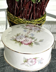Vintage Sadler England Lidded Trinket Dish Floral Motif - Picture 1 of 8