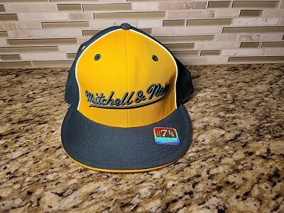 Gorra Mitchell & Ness ajustada talla 7 1/4 verde y amarillo nueva Foto 1 de 4