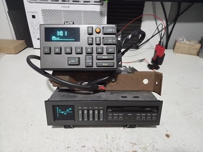 88-94 CHEVY GMC TRUCK C1500 SUBURBAN FACTORY RADIO EQ AMP TAPE PLAYER EQUALIZER  - Image 1 of 4