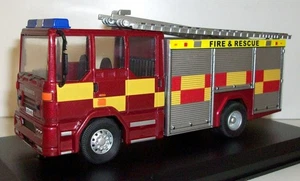 Fire Brigade Models 1/50 Scale - FBM5 Dennis Sabre XL Battenburg Fire engine - Picture 1 of 3