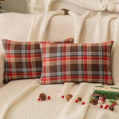 Pacote com 2 capas de travesseiro decorativas xadrez de Natal almofada tartan escocesa - Imagem 1 de 4