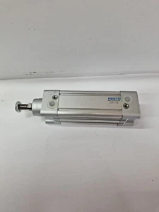 Festo Normalzylinder DNC-32-50-PPV-A 163307 - Bild 1 von 2