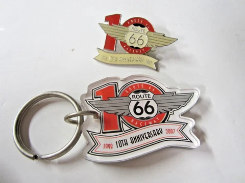 NHRA 07 Original 10th Anniversary Route 66 Raceway Chicago ILL DRacing Pin/KeyC Cover