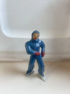 Vintage Bleifigur Barclay Village Eisläufer blau rot silber - Bild 1 von 3