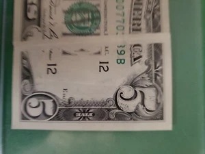 1981 A UNCIRC..ERROR Five Dollar Bill $5 Fed Res Note ERROR BIG GUTTER FOLD - Picture 1 of 7