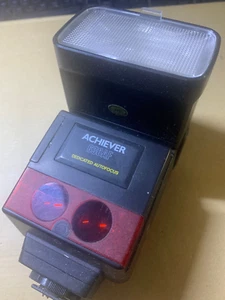 Flash de enfoque automático dedicado Achiever 630AF para cámaras Nikon - Imagen 1 de 5