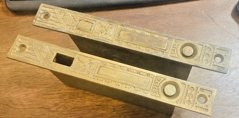 Fancy FLAT Face Pocket Door Locks+KEY+Cast brass escutcheons+Attachment Hardware Cover
