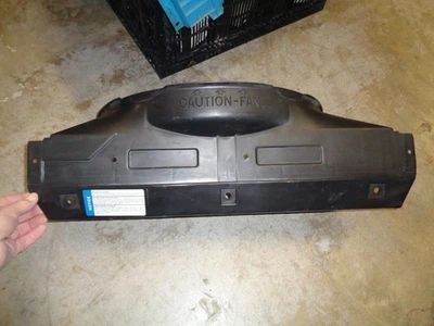 NOS GM Upper Fan Shroud 15010203 Chevy S10 Blazer GMC Jimmy Bravada Sonoma Foto 1 de 4