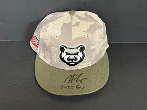 Jonathon Long Cubs Auto Signed 2025 Game Used Hat Beckett Witness Hologram . - Picture 1 of 3