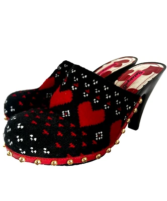 XOX Betsey Johnson Y2K Platform Mules Heels Black/Red Hearts/Studs Slides Sz 7 - Image 1 of 4