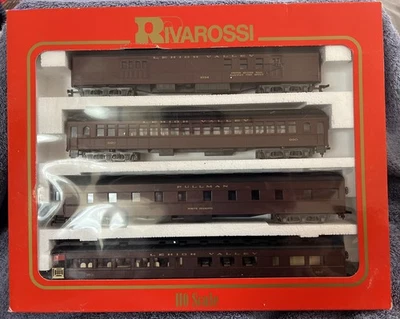 Rivarossi HO Scale #6899 B Set- 1920’s Lehigh Valley- Red- New in Box - Image 1 of 4