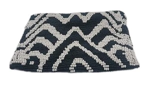 CHICO'S BLACK & WHITE GLASS BEADS EVENING WRISTLET - Picture 1 of 16