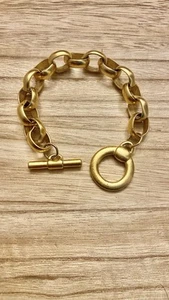 Brazalete de palanca de eslabones de oro mate de 5,5”. - Imagen 1 de 2