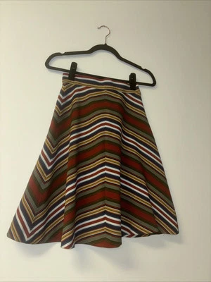 FALDA MIDI VINTAGE AÑOS 70 ESTAMPADA CHEVRON Talla Pequeña Atomic Rad Retro Fluida Romántica Foto 1 de 4