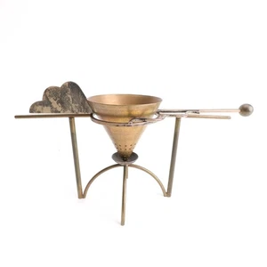 Colador de té de metal mixto y soporte Memphis modernista Ettore Sottsass? - Imagen 1 de 5