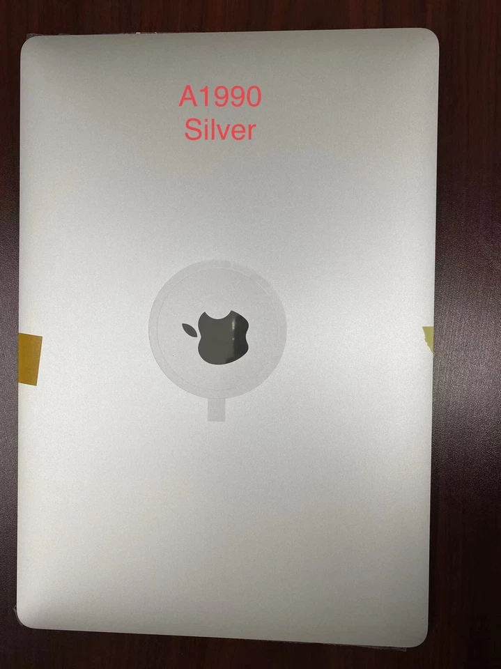 Genuine New Macbook Pro Retina 15" A1990 2018 LCD Screen Assembly (Silver) - Image 1 of 3