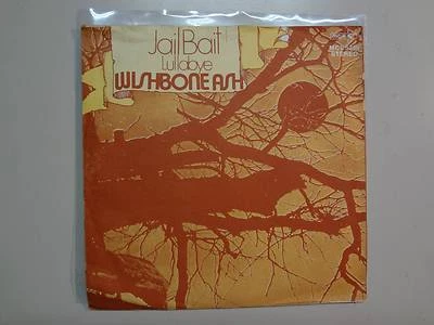 WISHBONE ASH: Jail Bait 4:00-Lullabye(Instrumental) 2:55-Germany 7" MCA 5246 PSL - Image 1 of 4