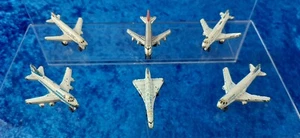 LOTTO MICRO MACHINES VINTAGE ANNI 90 AEREI DI LINEA BOEING CONCORDE  MM2 - Foto 1 di 7