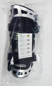 NEW DR MEDICAL DRMS DUAL OA RELIEVER KNEE BRACE RIGHT MEDIUM KB0104-147R-02 - Picture 1 of 3