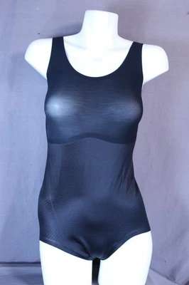 Spanx 10348R Women's Tank Brief Bodysuit Size Small black - Image 1 of 4