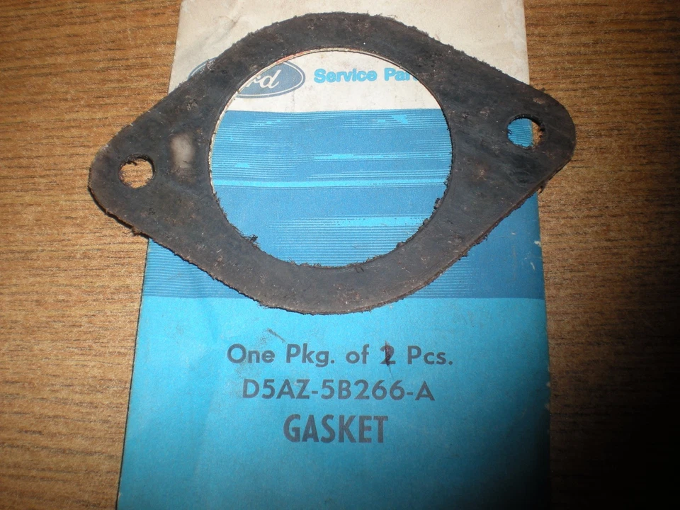 NUEVO 1975 1976 FORD GRANADA 302 8 CILINDROS ESCAPE CONVERTIDOR JUNTA D5AZ-5B266-A Foto 1 de 1