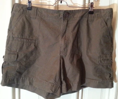 Cabella Brown Women's Shorts Size 18 - Image 1 of 4