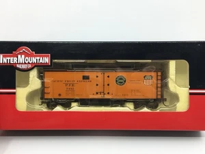 HO Intermountain Pacific Fruit Express R-40-23 Refrigerator Car Reefer PFE #7492 - Picture 1 of 9