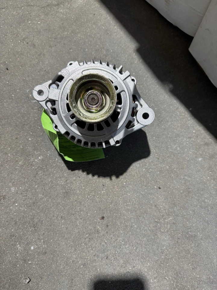 Alternador para Honda Passport 3.2L Isuzu Amigo Rodeo 1998-2002, Axiom Rodeo 3.5L - Imagem 1 de 4