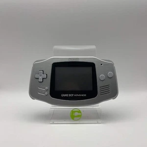 Nintendo Game Boy Advance Console di gioco portatile AGB-001 argento - Foto 1 di 9