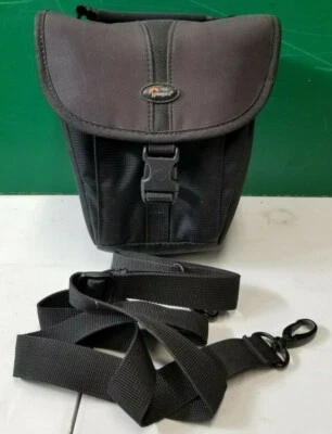 Lowepro Rezo TLZ 20 camera case bag w/ shoulder strap SDLR - Image 1 of 4