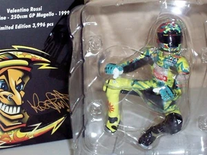 MINICHAMPS 1/12 VALENTINO ROSSI Figurine GP 250 1999 312990076 Limited 3996 pcs - Imagen 1 de 9