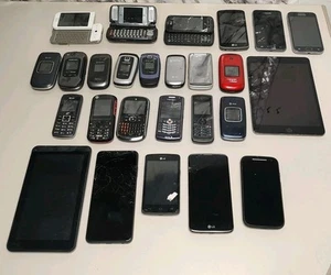 Lot de 26 téléphones portables, Flip & Smart, tablettes iPad, pièces cassées récupération or - Photo 1 sur 19
