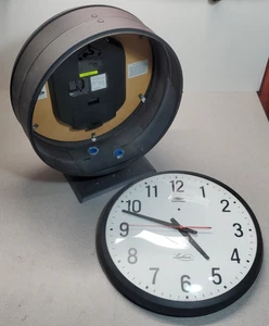 Reloj de Pared Analógico Lathem AirTime 12" AT12RMS-G1 AT12RM Metal Vidrio Doble Cara - Imagen 1 de 4