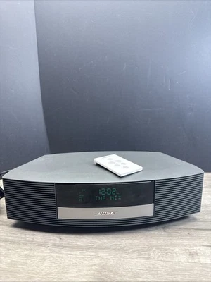 BOSE Wave III Wave 3 Radio and AUX  W/ REMOTE Gray - Image 1 of 4