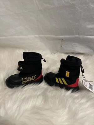 Botas aislantes ADIDAS X LEGO® Winterplay para niños pequeños negras talla 6 NUEVAS $65 Foto 1 de 4